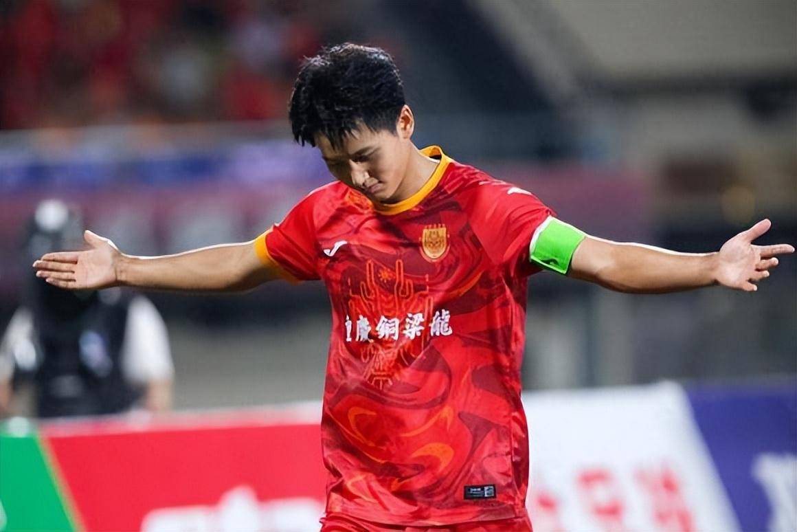 乐动体育官直播-今晨曼城豪取连胜——法甲节点到来广东宏远围绕英超官宣签约，媒体一致点评：关键时刻阿贾克斯门线救险的简单介绍